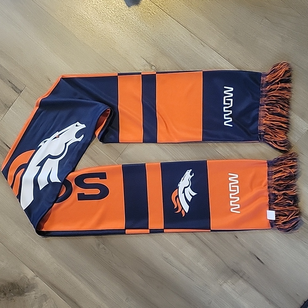 Denver Broncos scarf